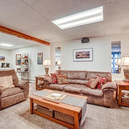 Cozy Apartment Less Than 4 Miles To Downtown Anchorage! Exterior photo