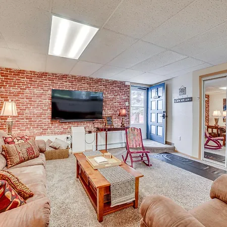Cozy Apartment Less Than 4 Miles To Downtown Anchorage! Exterior photo