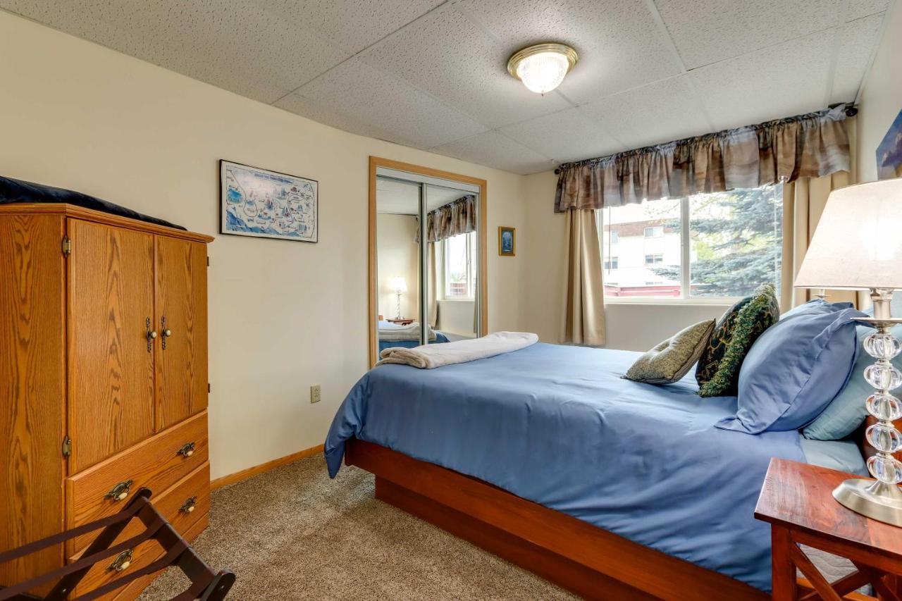 Cozy Less Than 4 Miles To Downtown Anchorage! * Anchorage