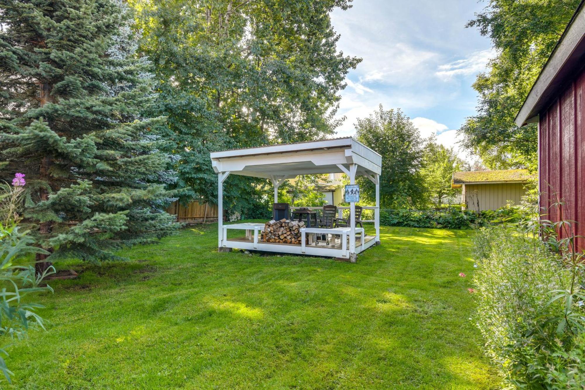 Cozy Less Than 4 Miles To Downtown Anchorage! Anchorage